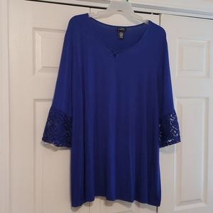 Ladies royal blue lace sleeve tunic 3x